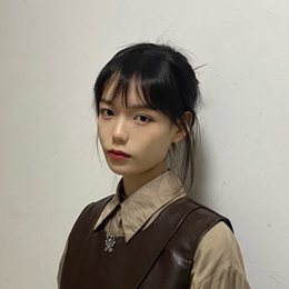 王奕潇